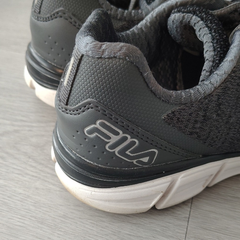 Fila Womens Memory‎ Foam Running Sneakers Charcoal Grey White Size 8 - Picture 2 of 9